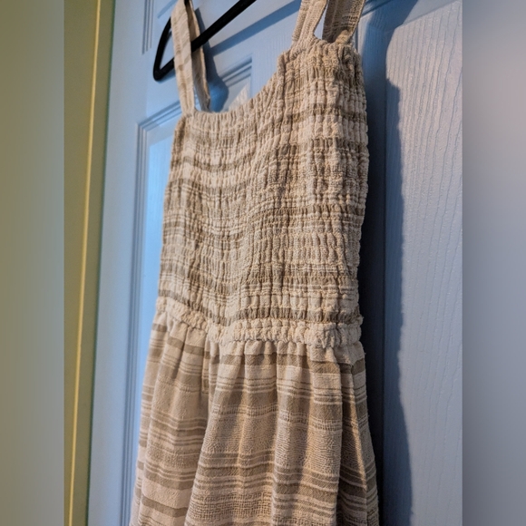 Beige/cream romper - Picture 2 of 4